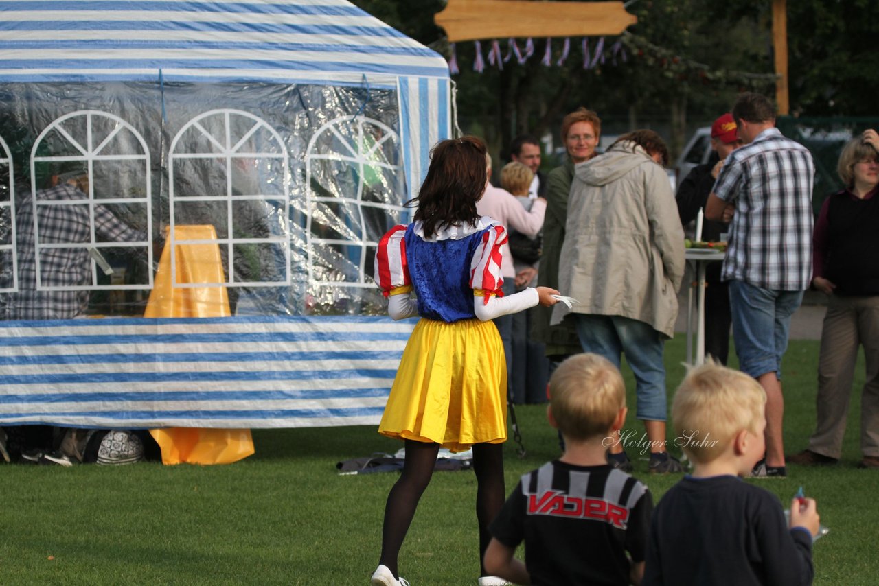 Bild 321 - Vogelschießen 2011